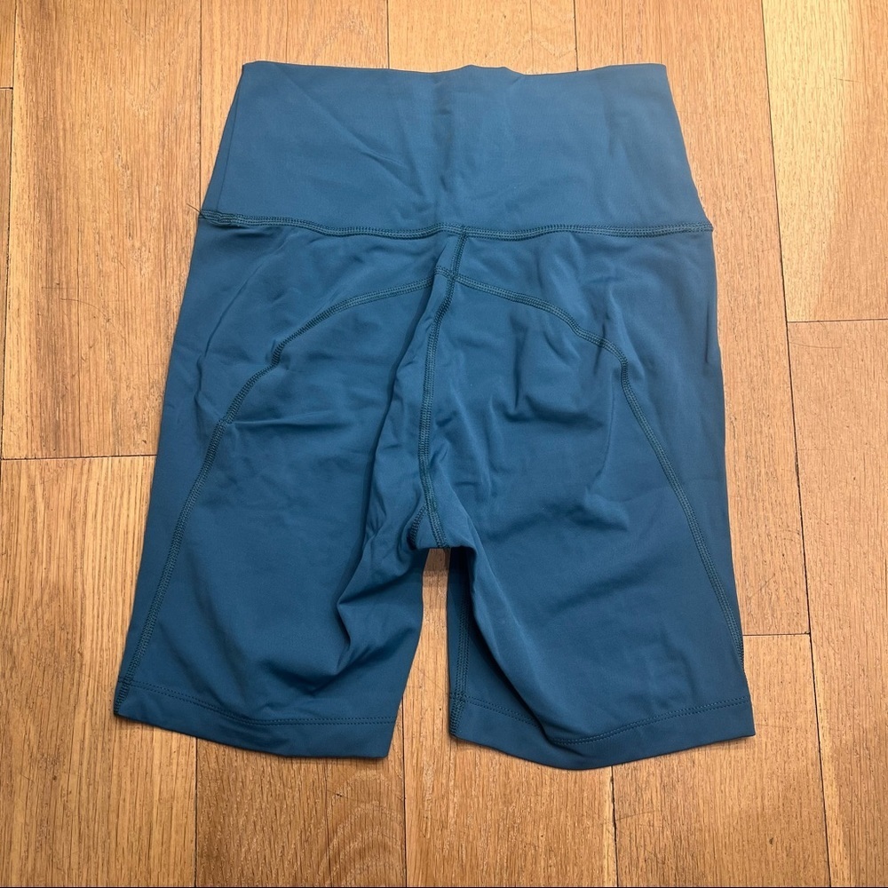 Outdoor Voices Superform Shorts - Picture 3 of 3